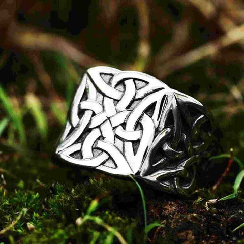 Men's Punk Celtic Knot Carved Ring