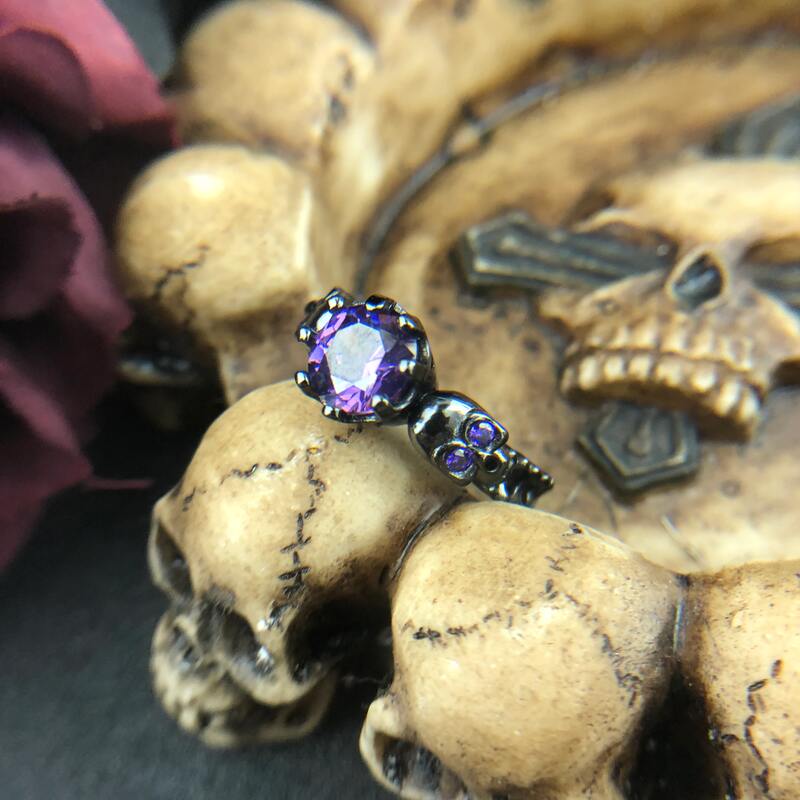 Drezden Goth Gothic Skull Ring