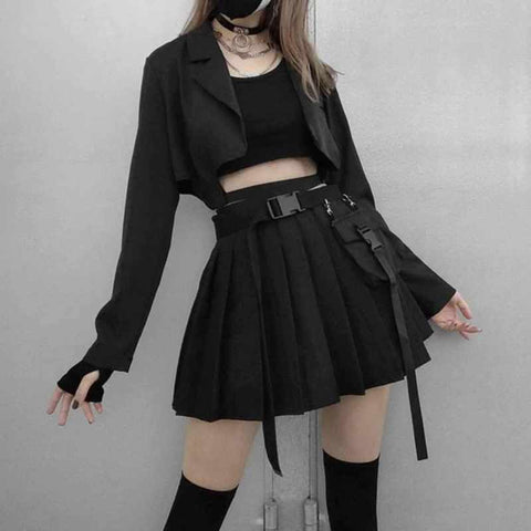 Gothic Pleated Skirt With Pocket and Belt